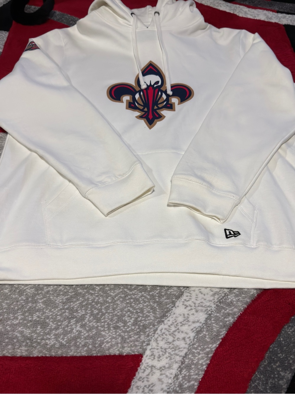 New Era New Orleans Pelicans White Pullover Hoodie Size 2XL